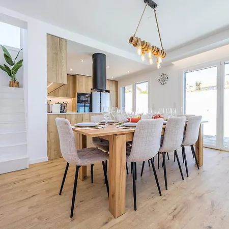 5br With Pool | Fonte Da Telha בית נופש