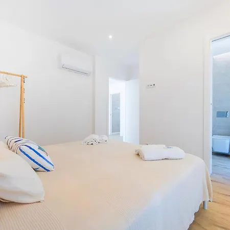 5br With Pool | Fonte Da Telha