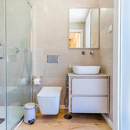 5br With Pool | Fonte Da Telha *
